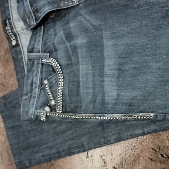 Jeans - Picture 2 of 10